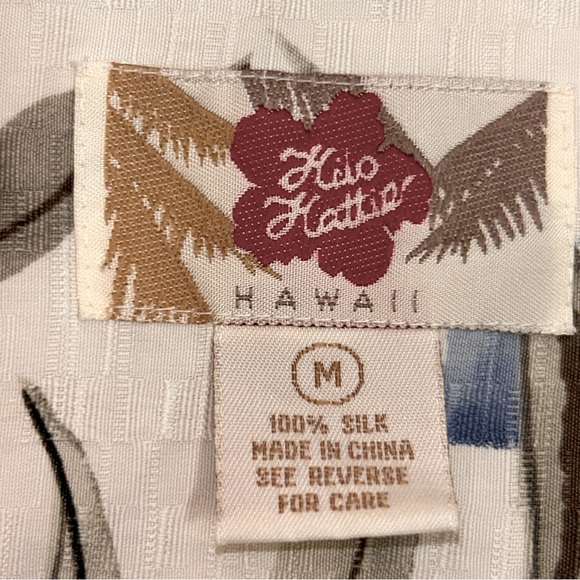 Vintage Hilo Hattie Silk Tropical Beach Bamboo Print Ivory Hawaiian Shirt Medium - Picture 8 of 9